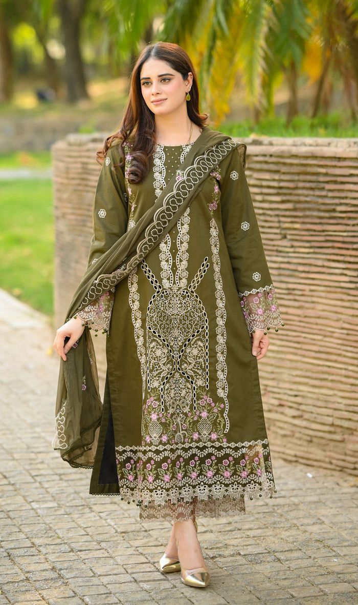 3 piece lawn suit LIBAAS