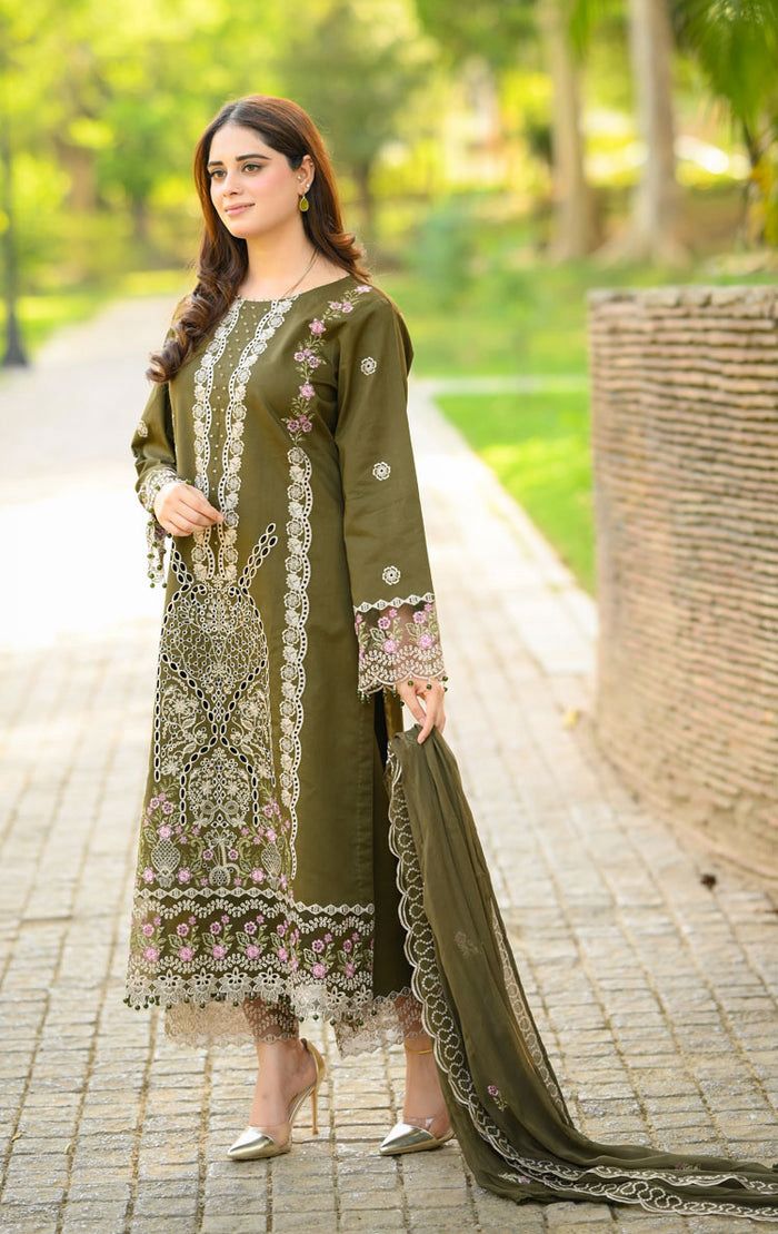 3 piece lawn suit LIBAAS