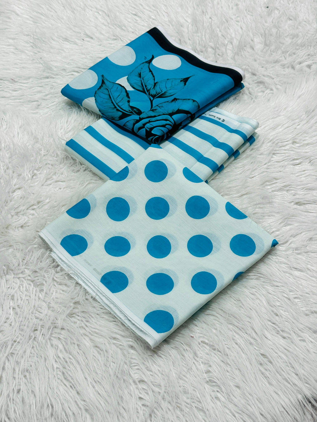 3 piece lawn suit Polka Dots Printed Rich Electric Blue