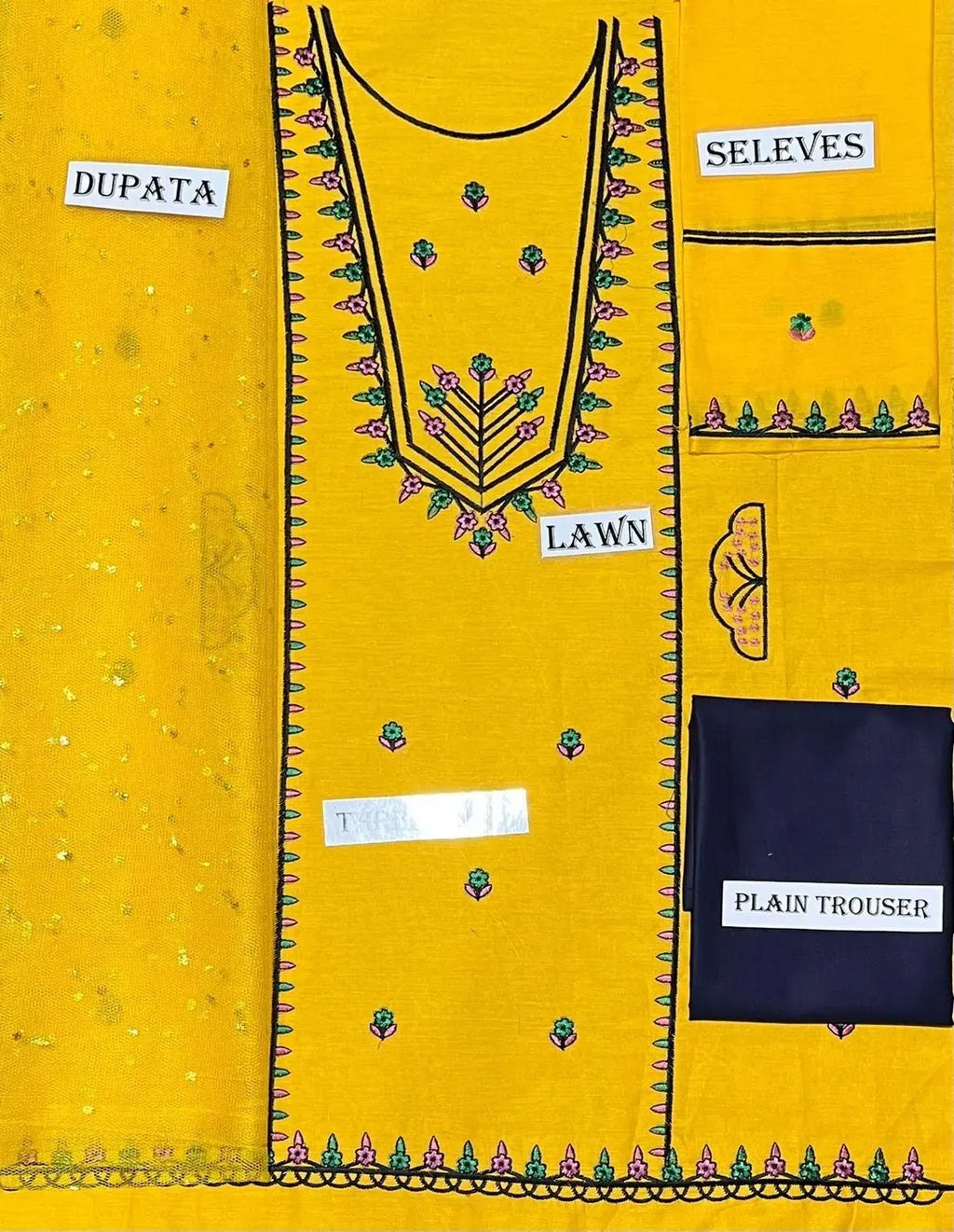Girls Lawn Embroidered Kurta Set Yellow 3-4Yrs